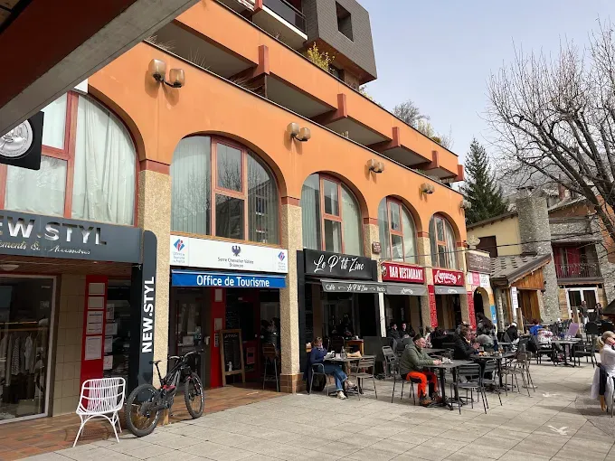 Restaurant Pizzeria Plein Centre Ville Emplacement N°1